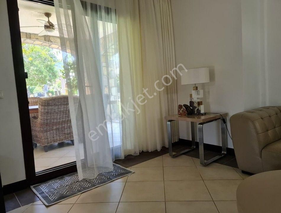 Gölköy' De Geniş Bahçeli Villa 3+1 / 200m2 - Görsel 15