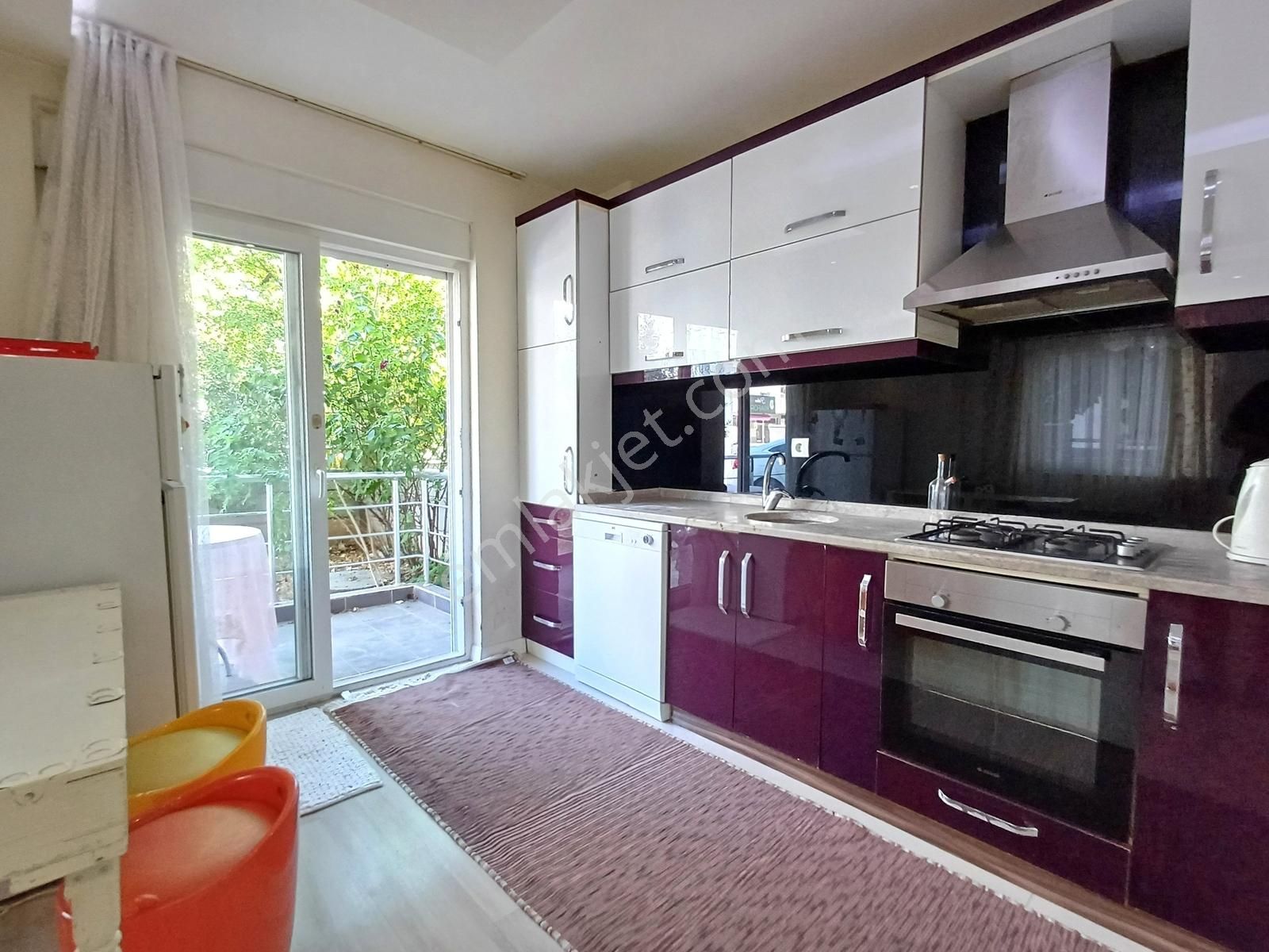 Anadolu Hastanesi Doğugarajı Kısa Uzun Dönem Eşyalı 1+1 Kiralık - Görsel 3