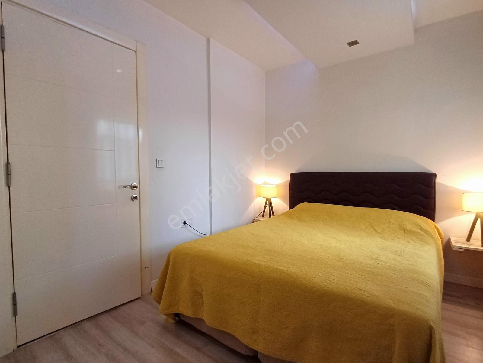 Anadolu Hastanesi Doğugarajı Kısa Uzun Dönem Eşyalı 1+1 Kiralık - Görsel 14