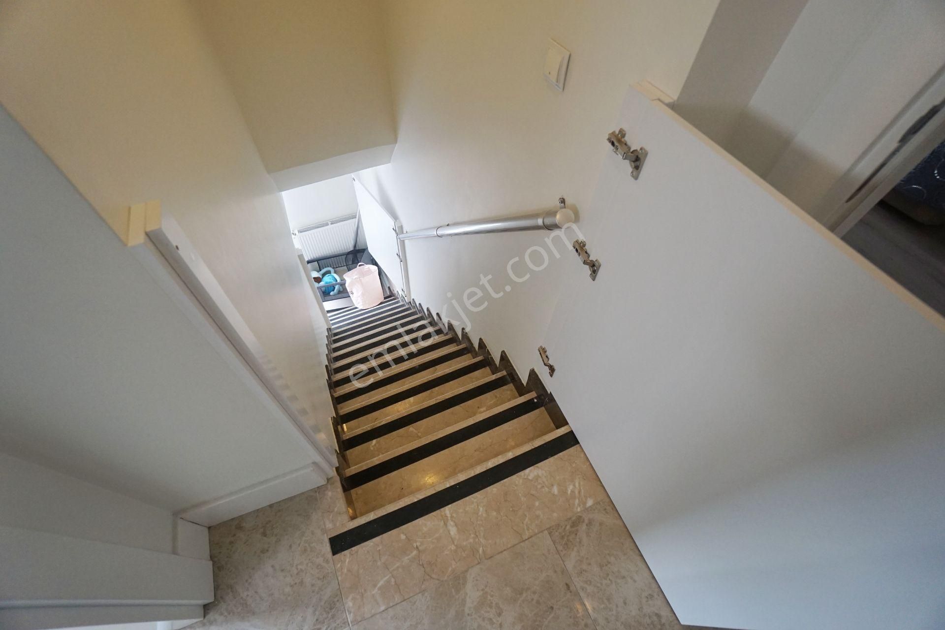 Meral R1666 Yeni Pakten Sk 7yaş Klimalı Ultralüks 4+1 Dubleks - Görsel 19