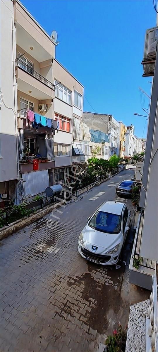 Dikili'de Denize Plaja Yakın 2+1 Ayrı Mutfak Jeotermalli Daire - Görsel 35