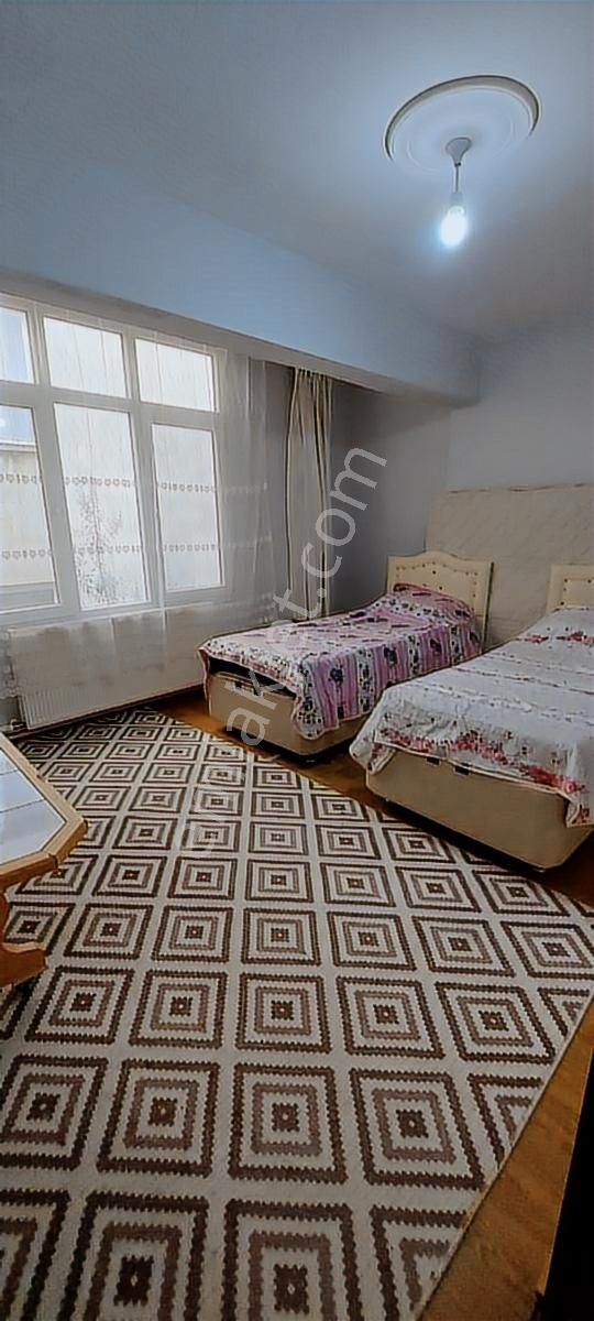 Dikili'de Denize Plaja Yakın 2+1 Ayrı Mutfak Jeotermalli Daire - Görsel 25