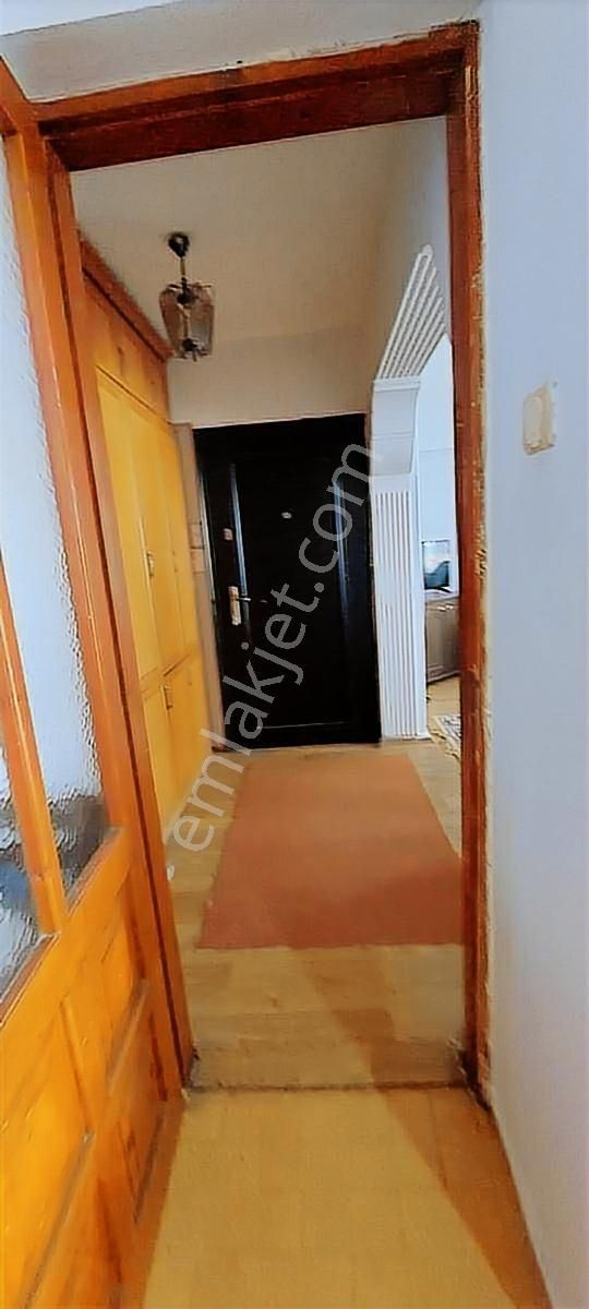 Dikili'de Denize Plaja Yakın 2+1 Ayrı Mutfak Jeotermalli Daire - Görsel 14