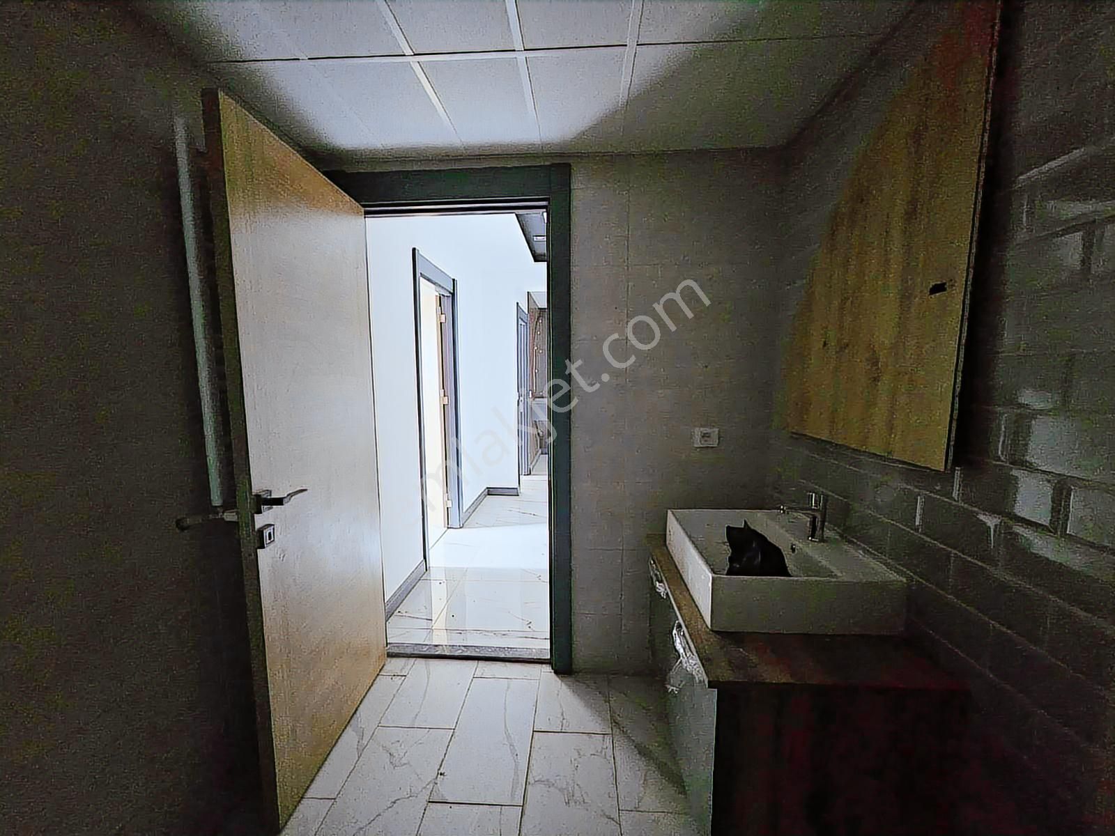 Çanakkale Karacaöğren Bolgesınde Kıralık Genıs Lux Daıre - Görsel 32