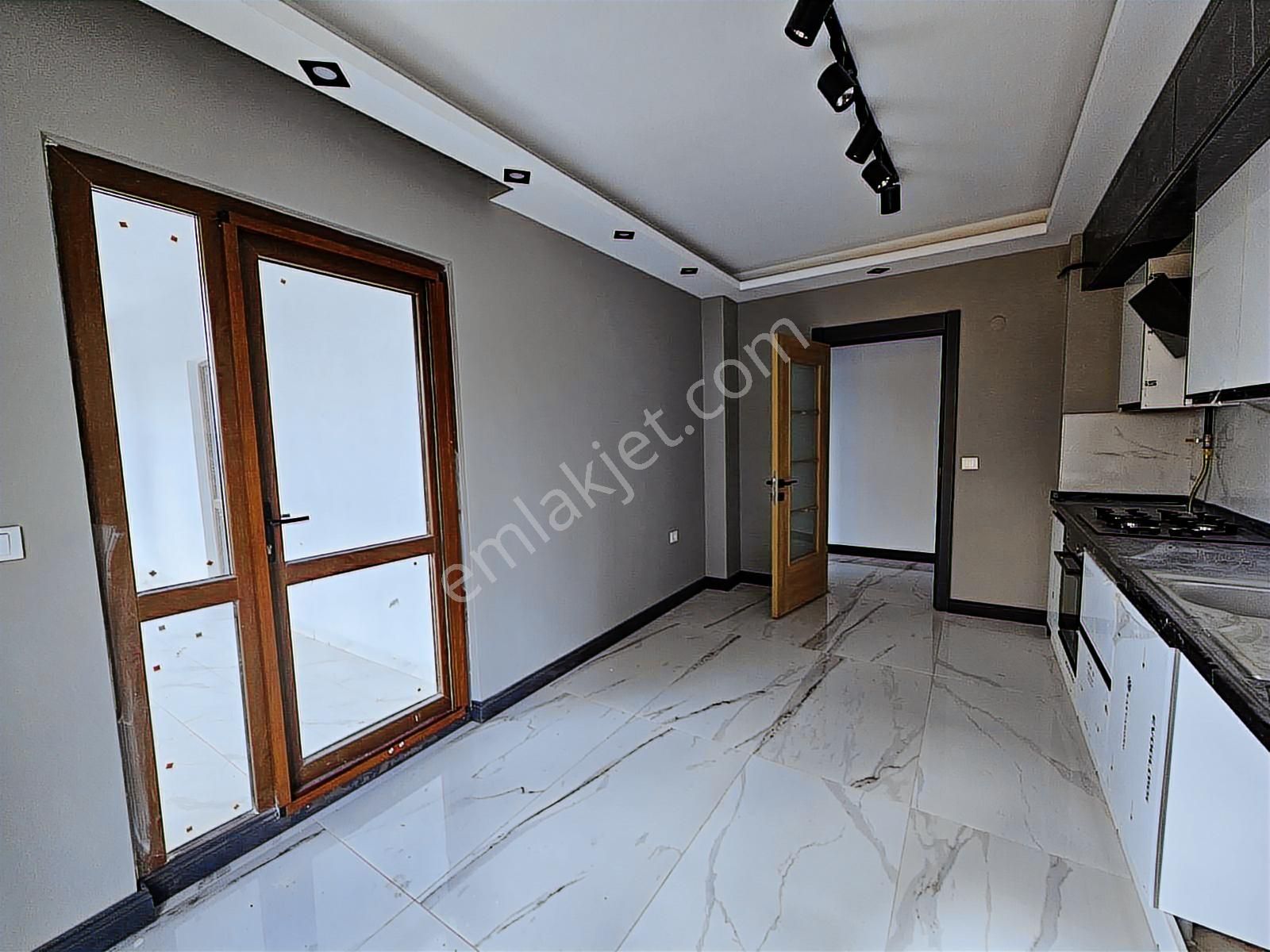 Çanakkale Karacaöğren Bolgesınde Kıralık Genıs Lux Daıre - Görsel 5