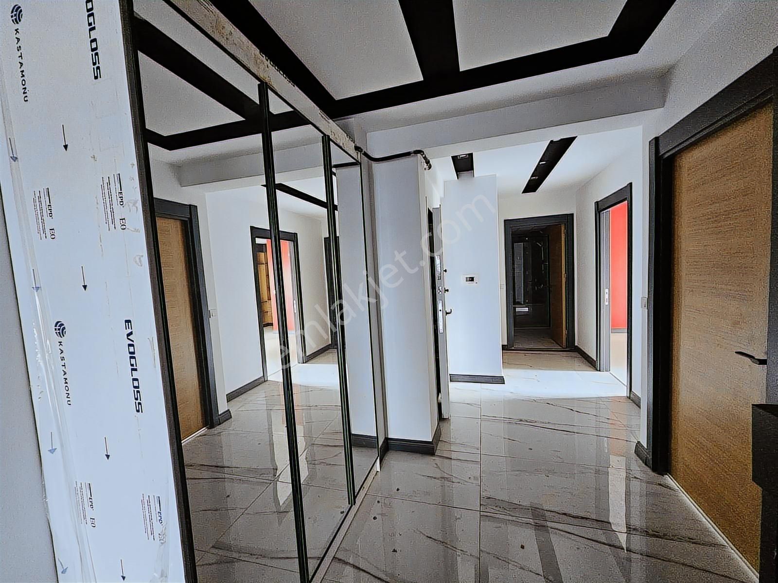 Çanakkale Karacaöğren Bolgesınde Kıralık Genıs Lux Daıre - Görsel 17