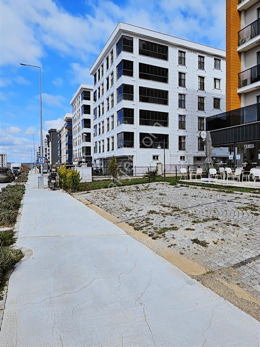 Çanakkale Karacaöğren Bolgesınde Kıralık Genıs Lux Daıre - Görsel 16