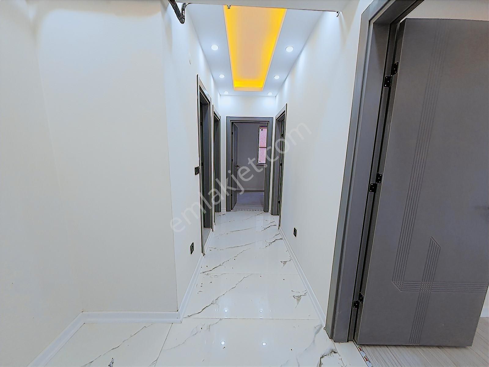 Hacılar Çeşmesinde Okula, Pazara, Caddeye Yakın, Ön Cephe 2+1 - Görsel 2