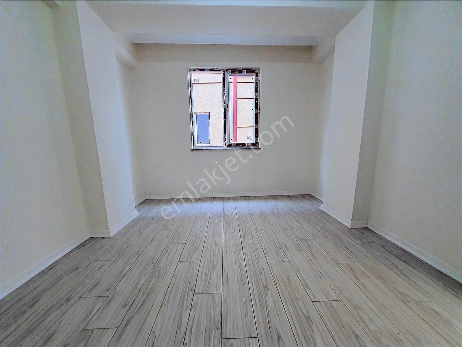 Hacılar Çeşmesinde Okula, Pazara, Caddeye Yakın, Ön Cephe 2+1 - Görsel 19