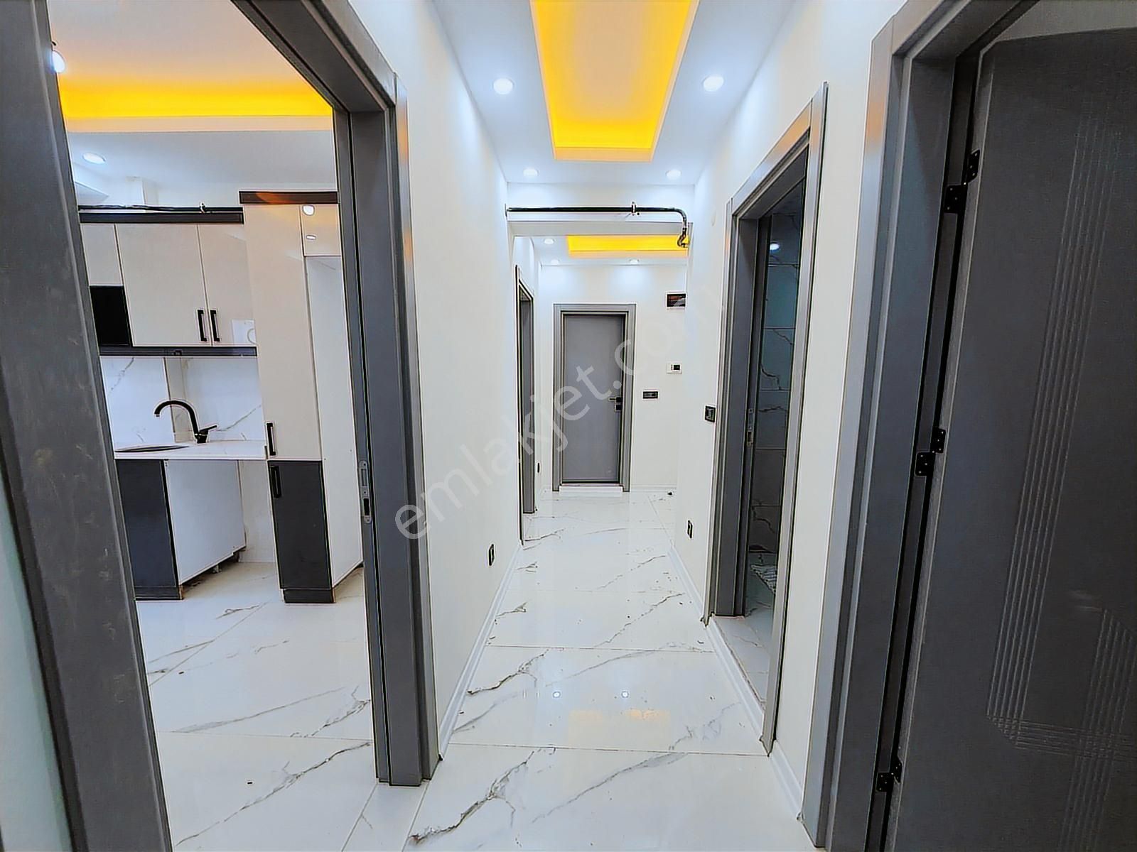 Hacılar Çeşmesinde Okula, Pazara, Caddeye Yakın, Ön Cephe 2+1 - Görsel 23