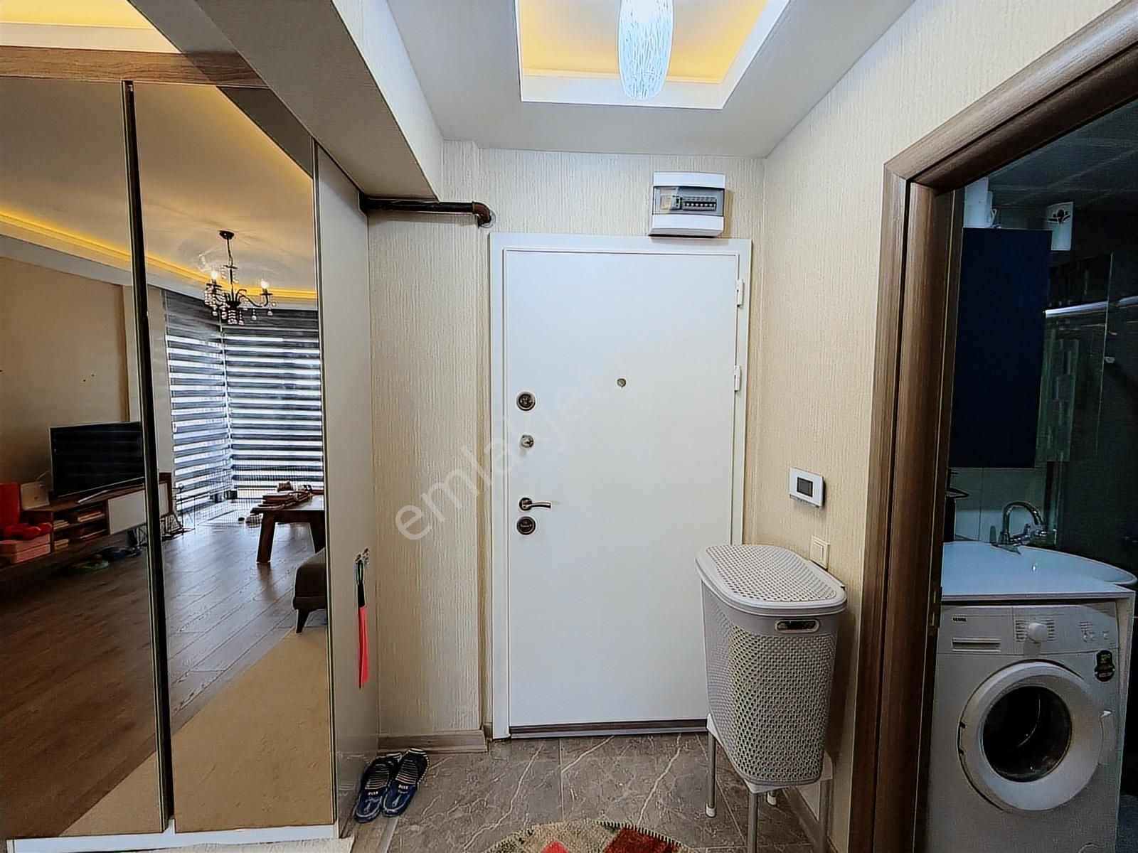 Eşyalı/teraslı Satılık 1+1-kapalı Otopark - Görsel 20