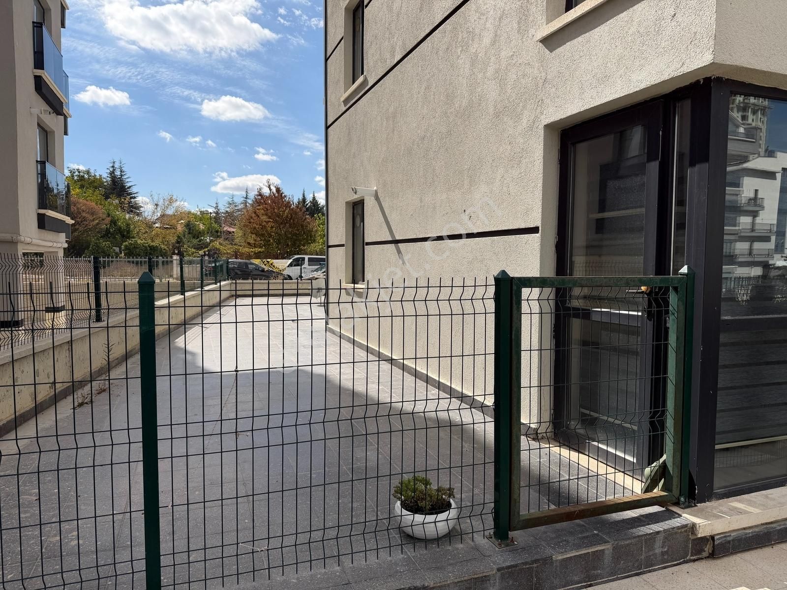 Eşyalı/teraslı Satılık 1+1-kapalı Otopark - Görsel 21