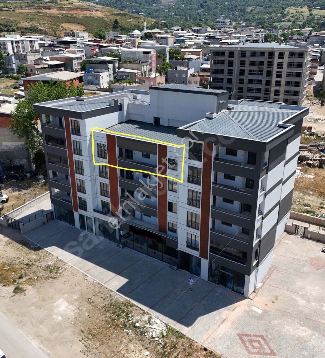 Taşınmaya Hazır Site İçi Satılık Sıfır Luks 3+1 Daire..!