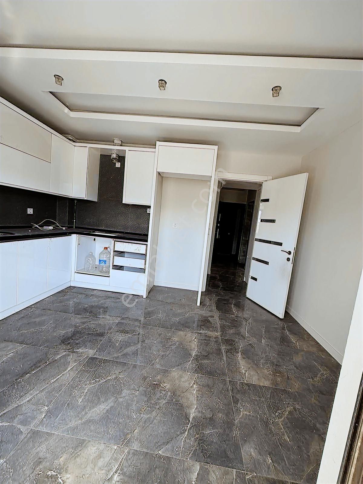 Yse Kavşağında Kiralık 2+1 95m2 Daire - Görsel 16