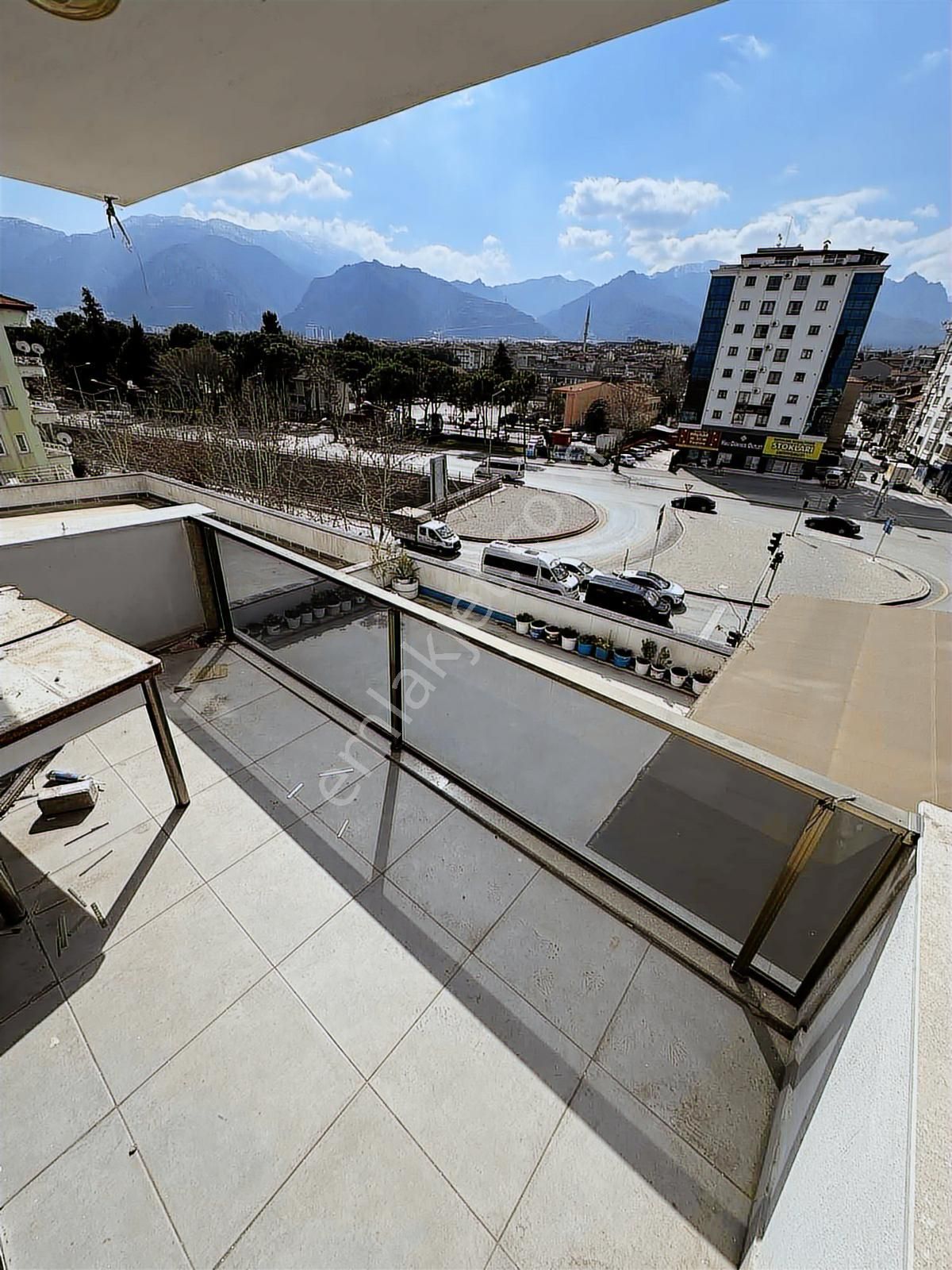 Yse Kavşağında Kiralık 2+1 95m2 Daire - Görsel 15