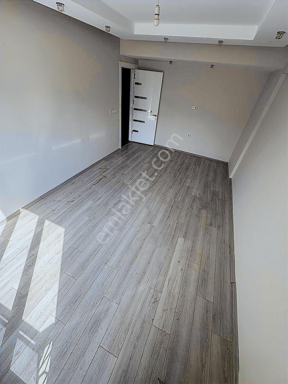 Yse Kavşağında Kiralık 2+1 95m2 Daire - Görsel 11