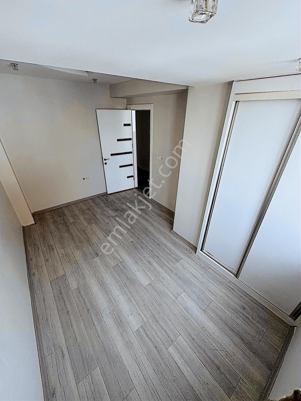 Yse Kavşağında Kiralık 2+1 95m2 Daire - Görsel 8