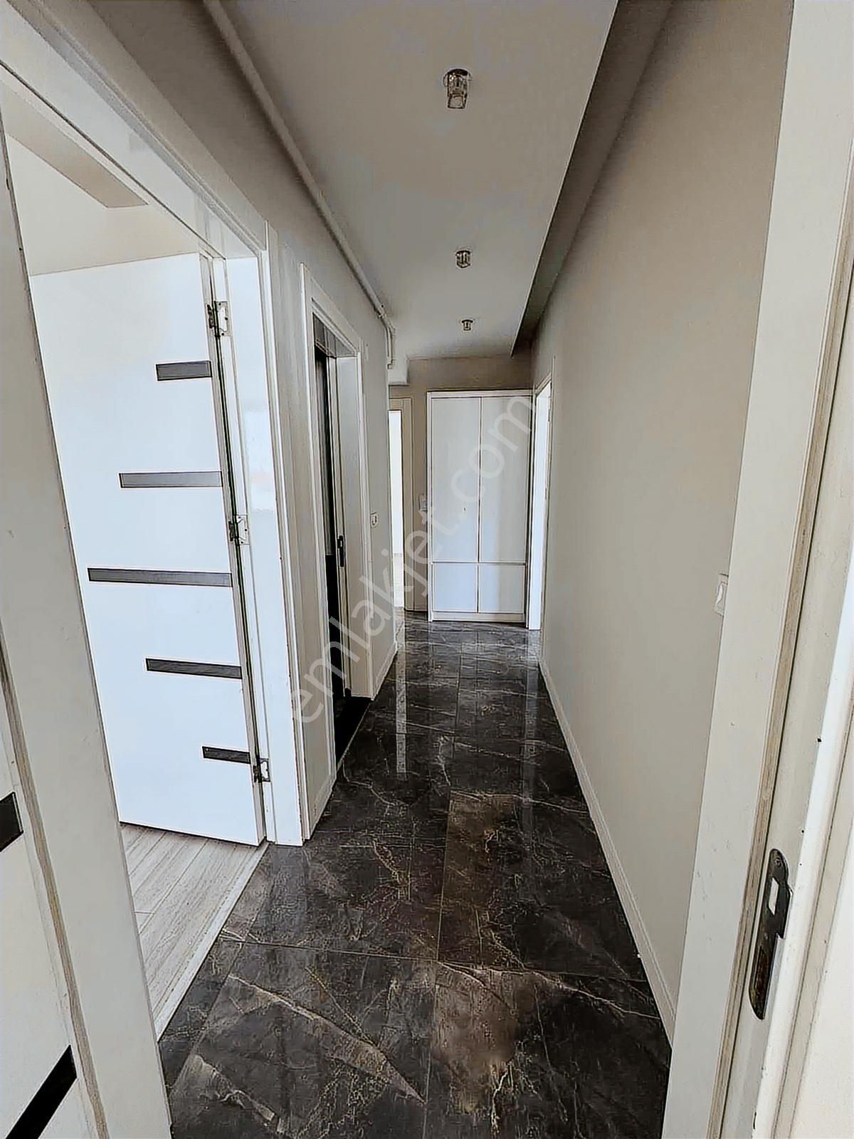 Yse Kavşağında Kiralık 2+1 95m2 Daire - Görsel 6