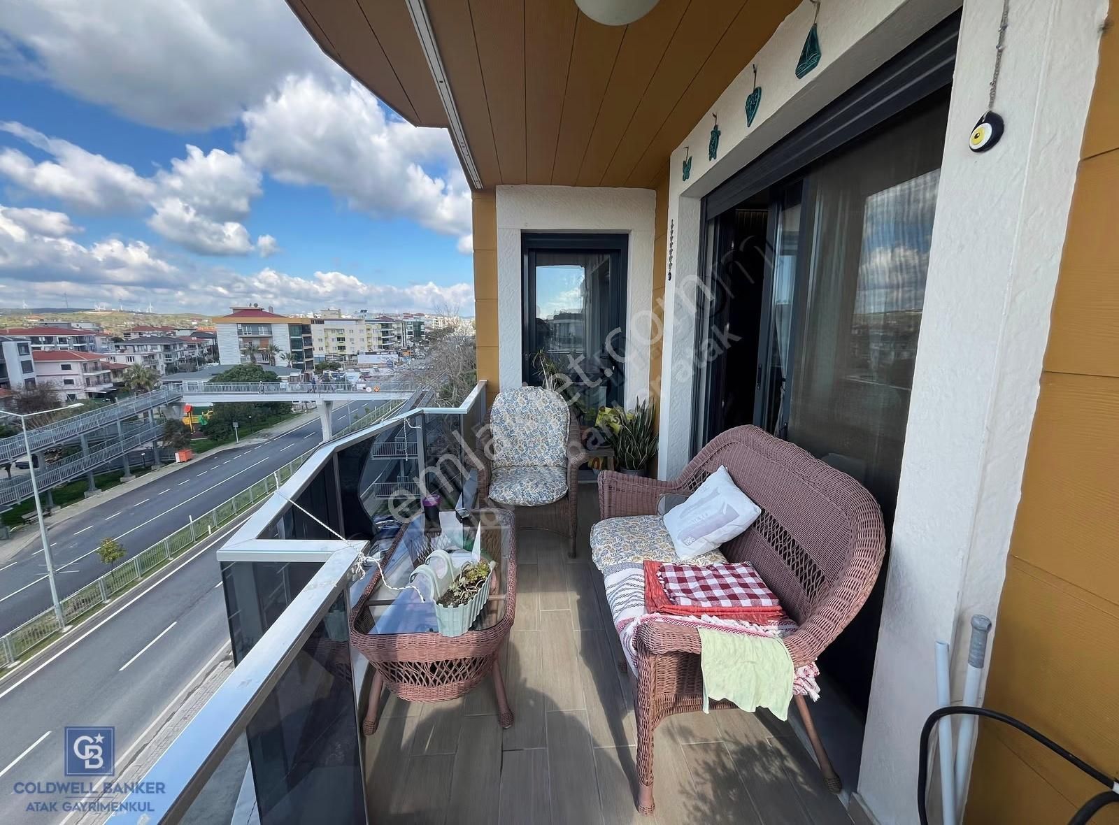 Seferihisar Camikebir'de İzmir Caddesi Üzeri Doubleks 3+1 Daire - Görsel 9