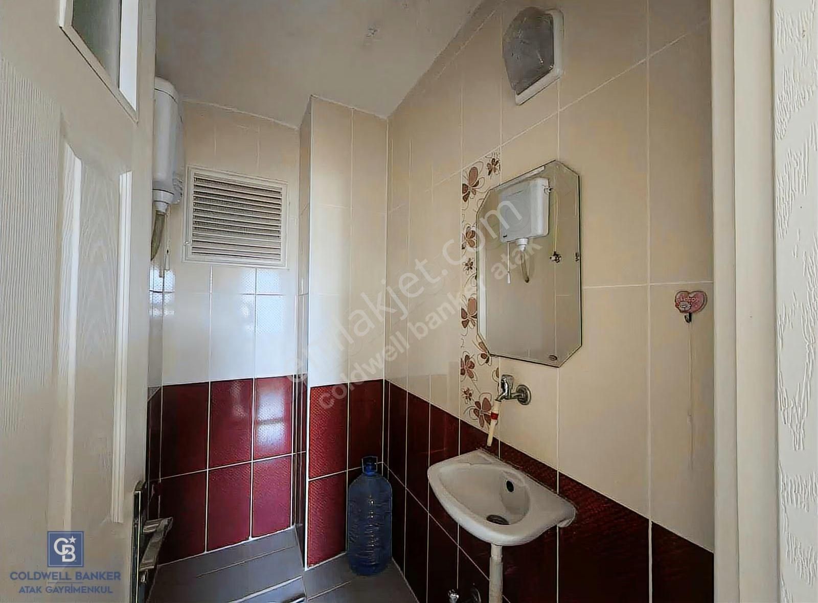 Seferihisar Camikebir'de Kiralık 3+1 Daire - Görsel 7