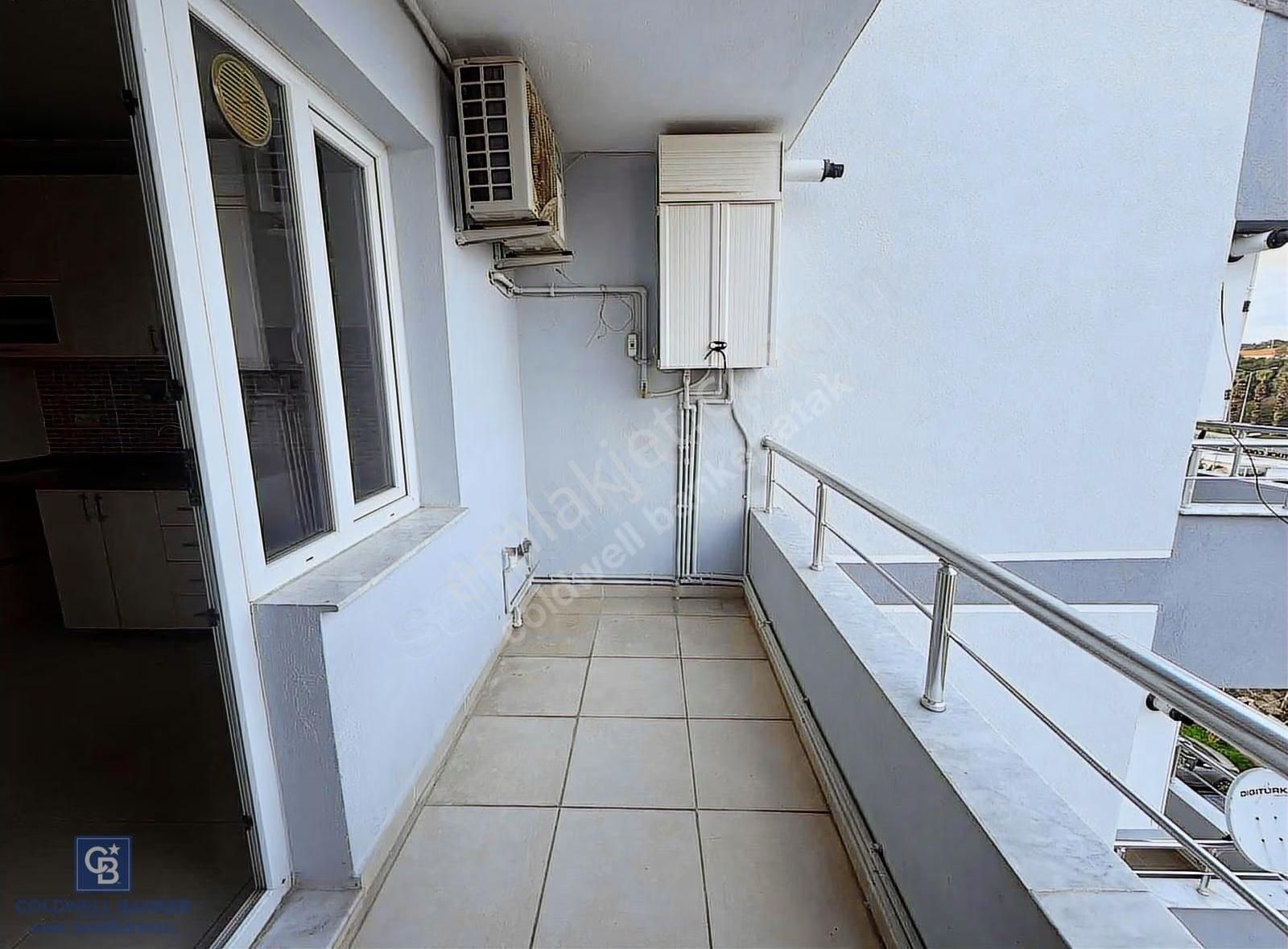 Seferihisar Camikebir'de Kiralık 3+1 Daire - Görsel 3