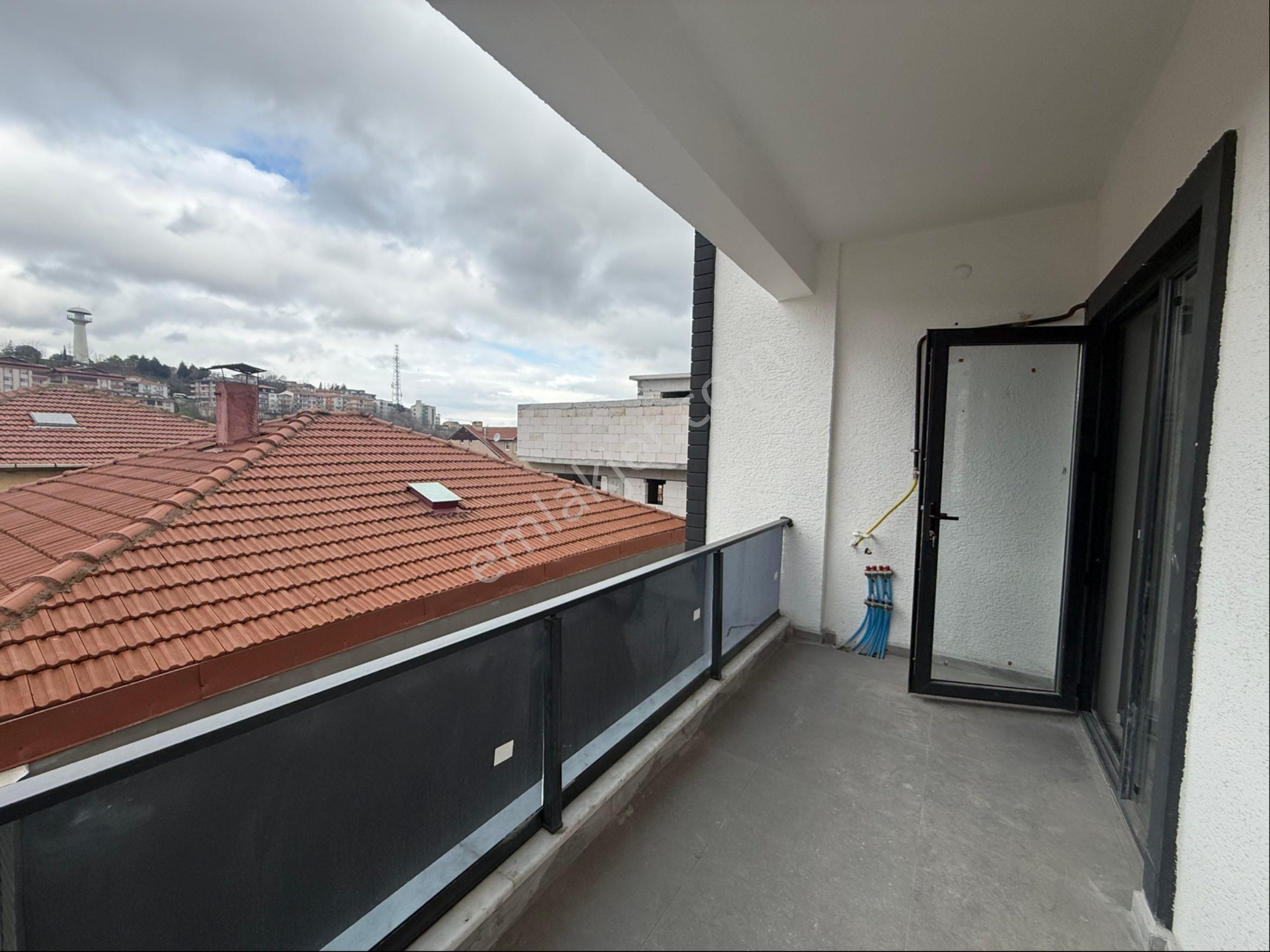 Sakarya Adapazarı Kiralık Sıfır 2+1 Daire Remax Desıgn - Görsel 7