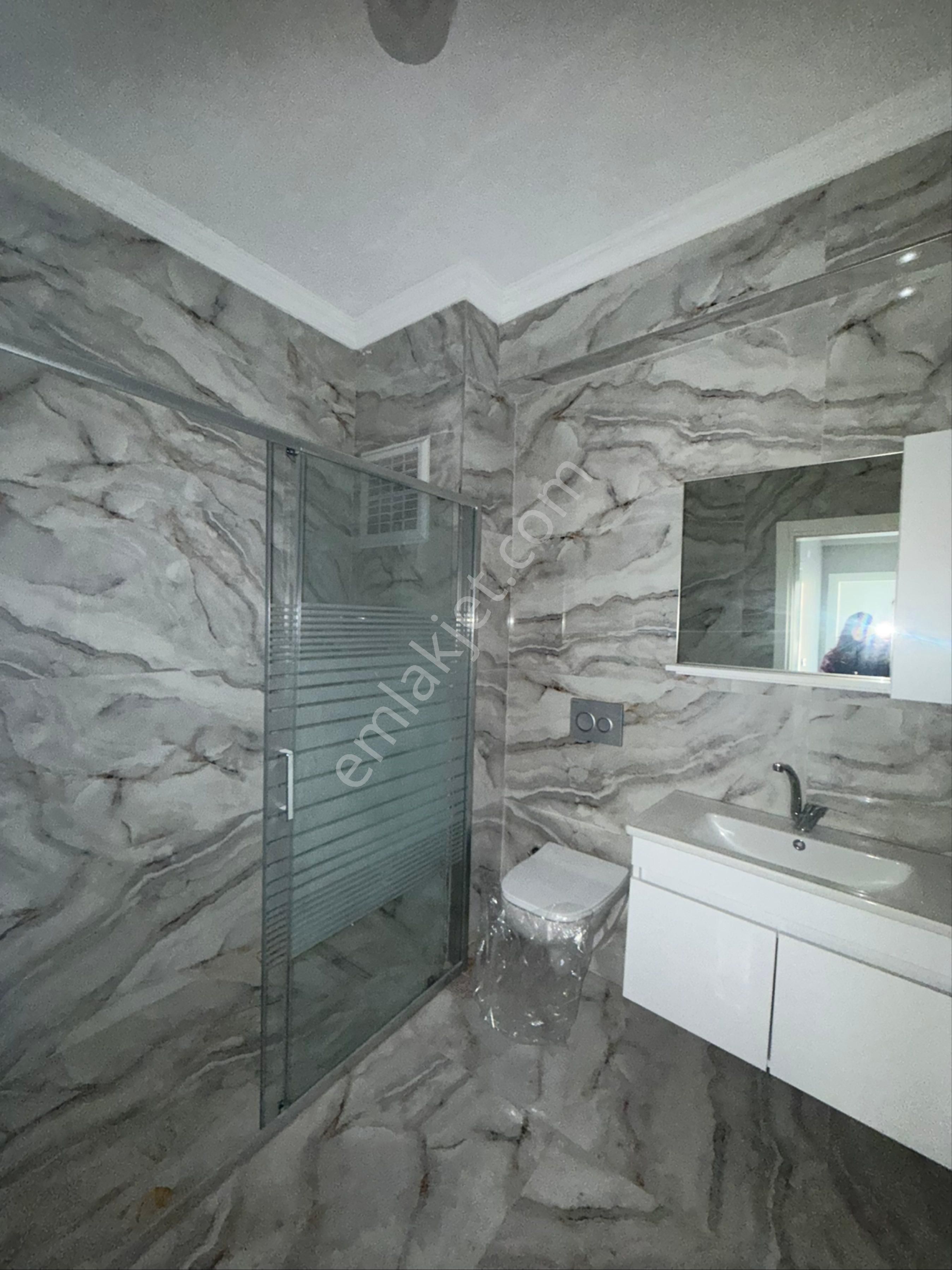 Sakarya Adapazarı Kiralık Sıfır 2+1 Daire Remax Desıgn - Görsel 14