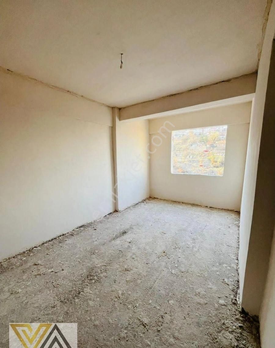 Valentia'dan 4 Ay Sonra Teslim Satılık 3+1 Sıfır Daire !!! - Görsel 9