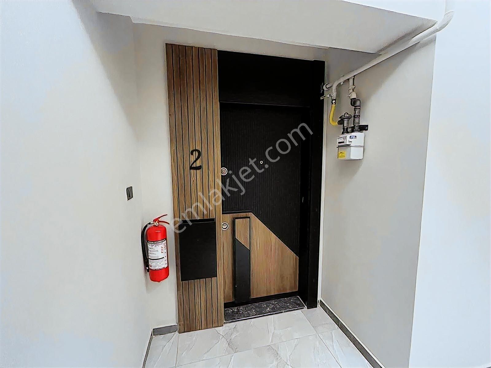 Alaçatı'dan İncek'te Butik Site Lüx Daire Eşyalı 1+1 Kiralık - Görsel 34