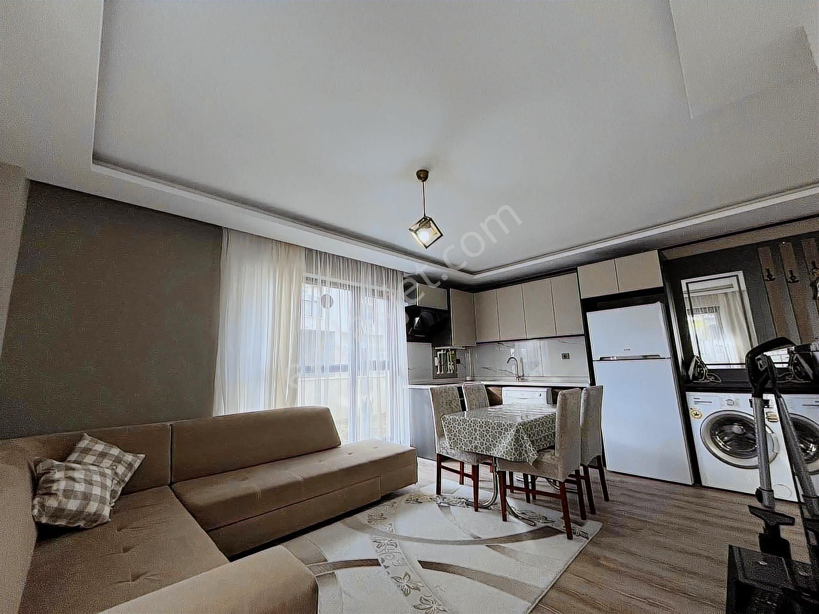 Alaçatı'dan İncek'te Butik Site Lüx Daire Eşyalı 1+1 Kiralık - Görsel 12
