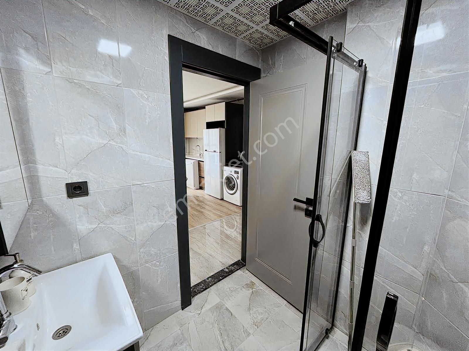 Alaçatı'dan İncek'te Butik Site Lüx Daire Eşyalı 1+1 Kiralık - Görsel 27