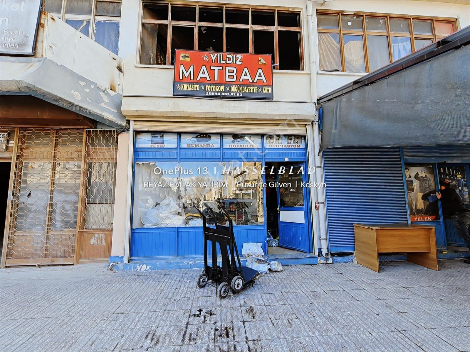 Eski Kunduracılar Pabuç Sarayında 25 M² Kiracılı Dükkan