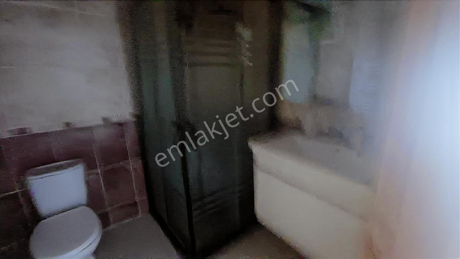 Çerkezköy İstasyon Mahallesi'nde 3+1 Kiralık Daire - Görsel 8