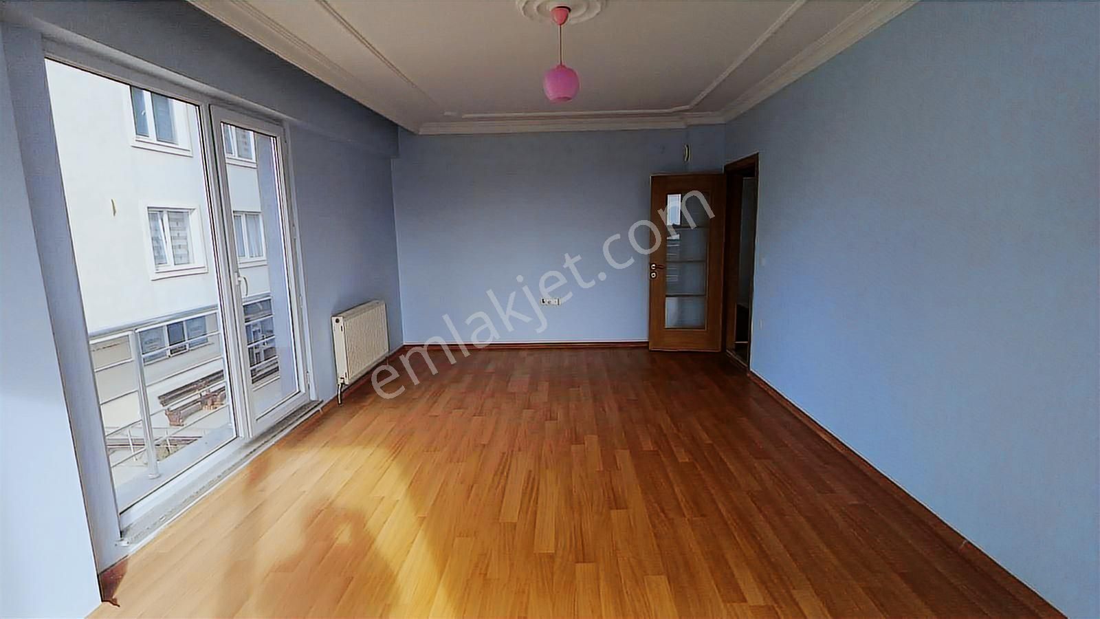 Çerkezköy İstasyon Mahallesi'nde 3+1 Kiralık Daire - Görsel 3