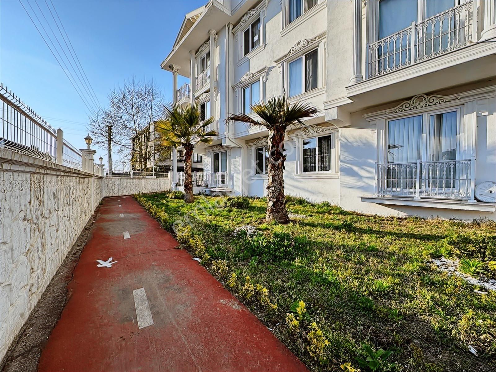 Emsalsiz Sitede Konforlu Yaşama Davetlisiniz 2+1 Köşe Daire - Görsel 16