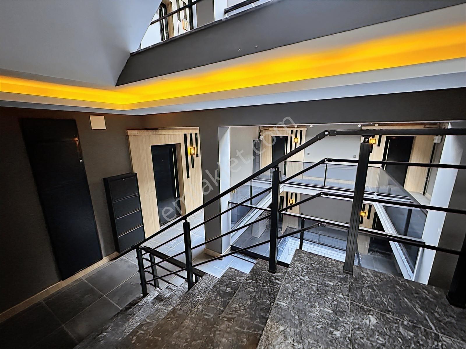 Emsalsiz Sitede Konforlu Yaşama Davetlisiniz 2+1 Köşe Daire - Görsel 23