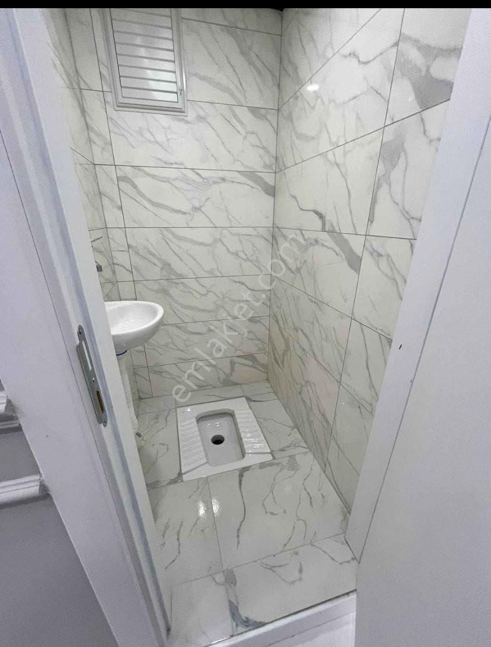 Haznedar Mah. Ev Sahibinden Kiralık 2+1 Daire - Görsel 4