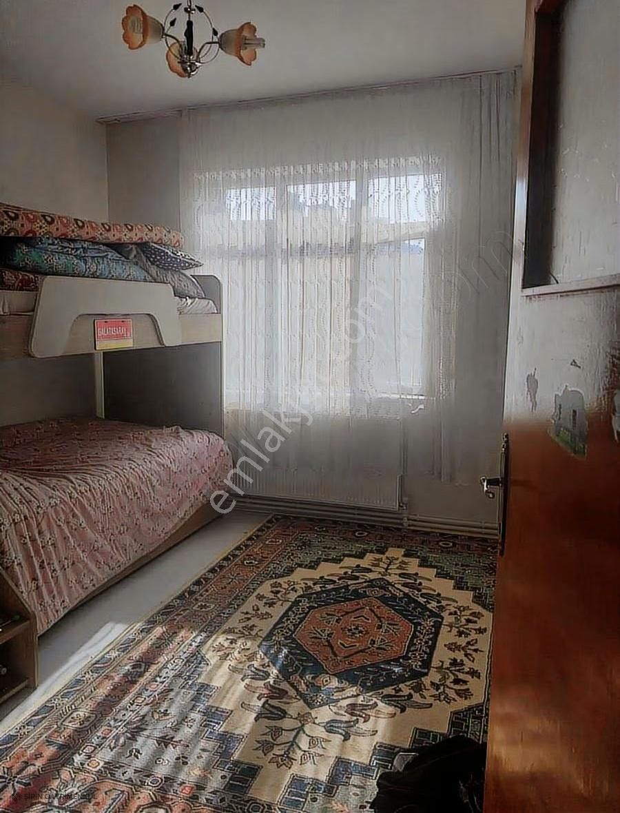 Şirin Gayrimenkulden Aydınlıkevler De Kiralık Daire - Görsel 23