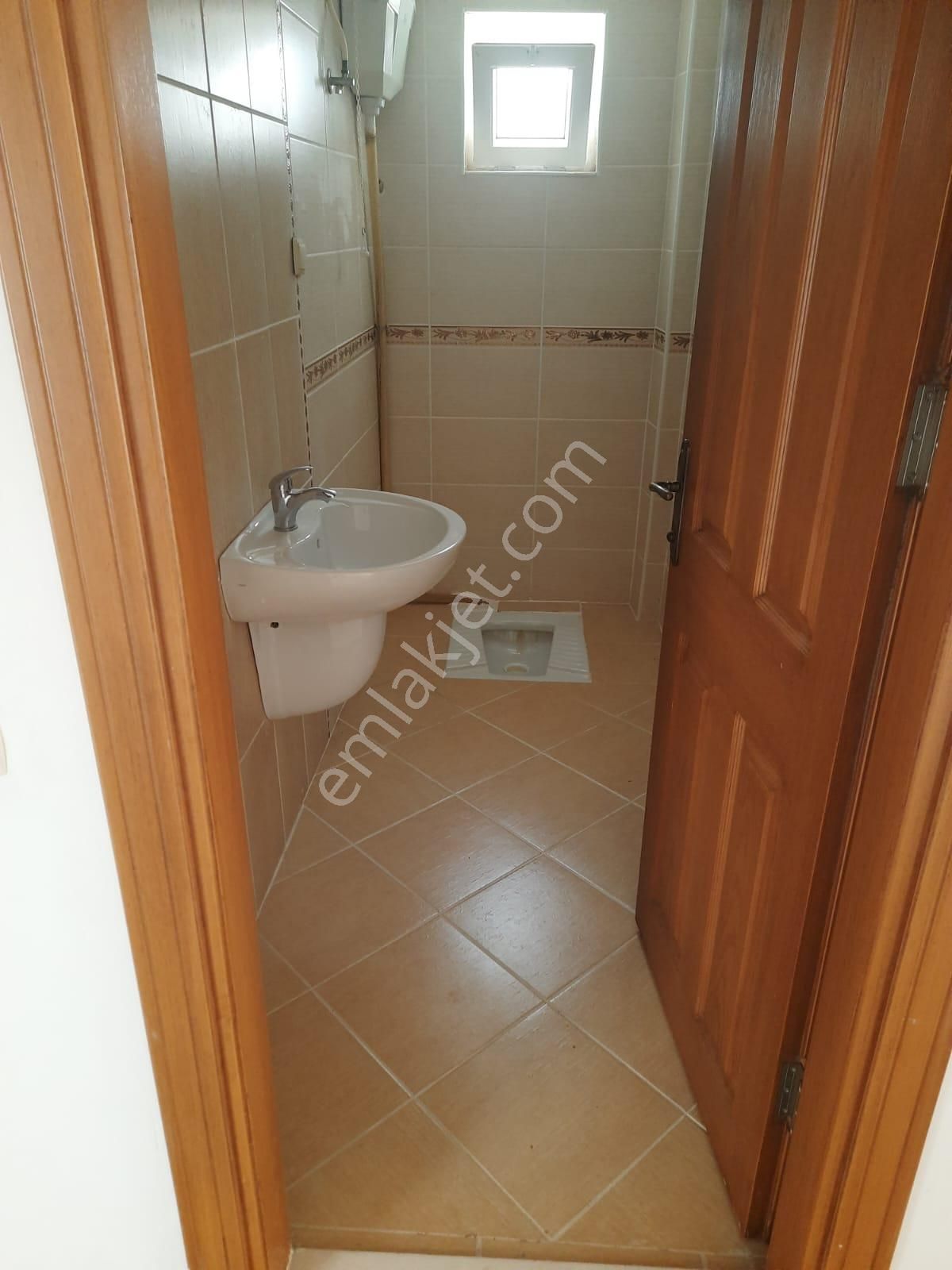 Uncalı Caddesi Üzerinde Kiralık Geniş Daire - Görsel 4