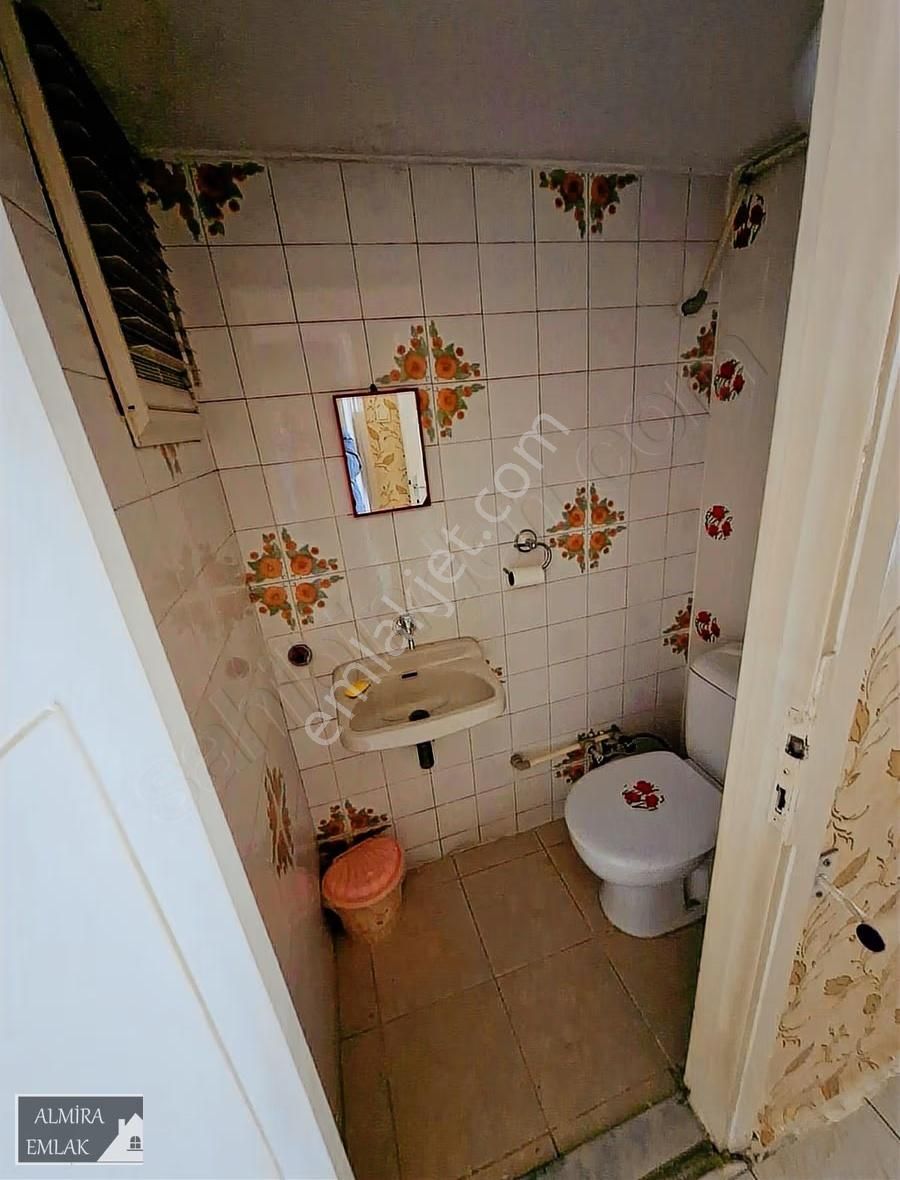 Üçyol Meydanda Cadde Üzeri 3+1 140m2 Ara Kat Ferah Daire - Görsel 22