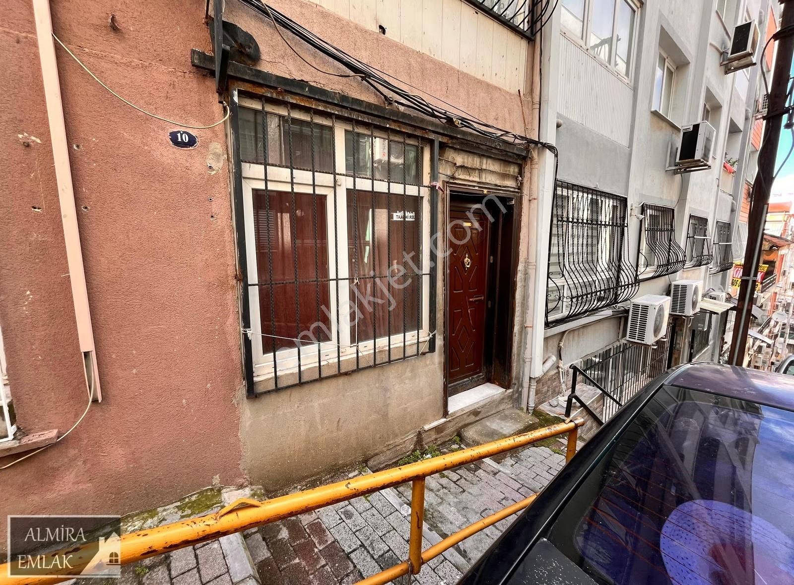 Altıntaşta İnönü Cadde Yakını 18m2 1+0 Daire - Görsel 14