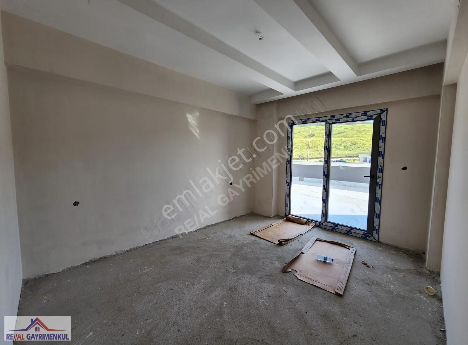 Real'den Buca Mustafa Kemal Mh.havuzlu Sitede 2+1 Daire - Görsel 9