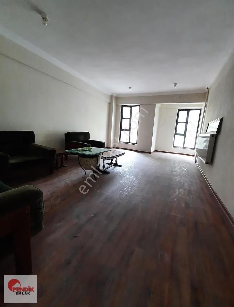 Pendik Uzmanı Cemal Kınay'dan Çarşıda Kiralık Ofis - Görsel 3