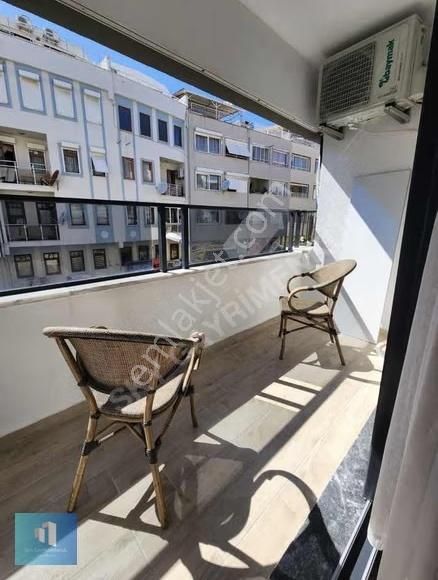 Marmaris Kemeraltı'nda Deniz Gören Eşyalı Kiralık 1+1 Daire - Görsel 9