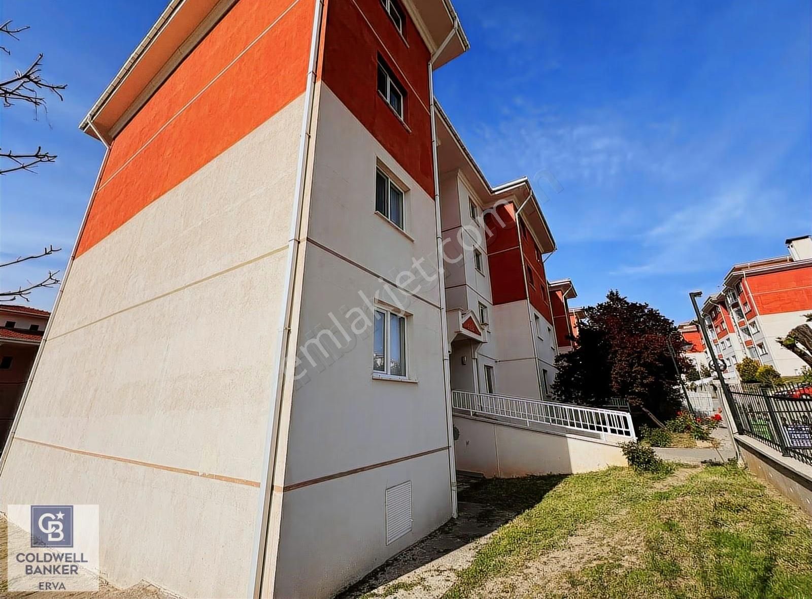 Gölbaşı Eymir Mahallesi Toki Konutları Satılık 2+1 Daire - Görsel 17