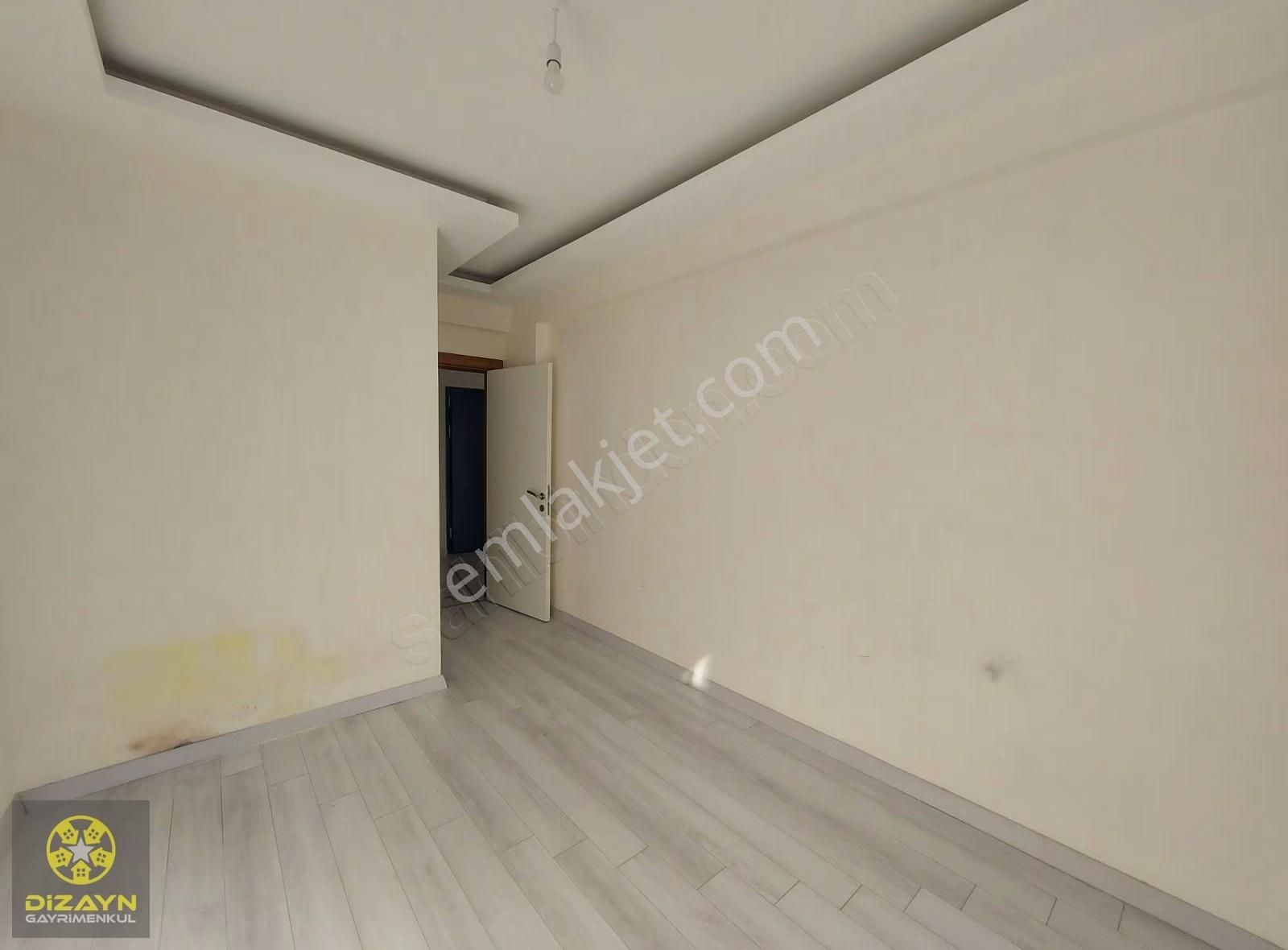 Kuşadası Davutlarda Havuzlu Sitede 2+1 Daire - Görsel 9
