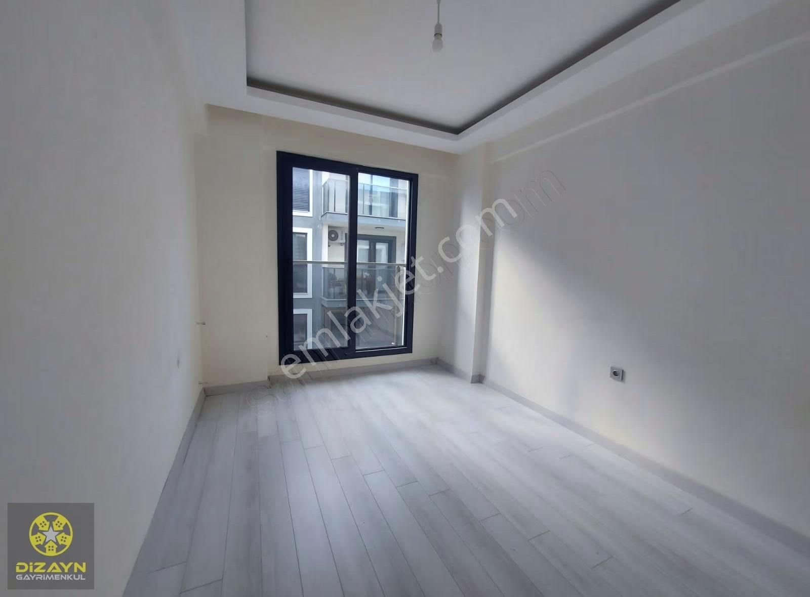 Kuşadası Davutlarda Havuzlu Sitede 2+1 Daire - Görsel 6