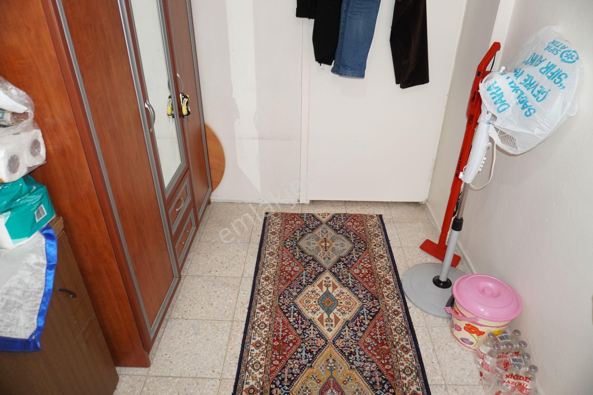 Egekentte Satılık 3+1 Çift Balkonlu+asansörlü Çiğli Serkan Dan - Görsel 22