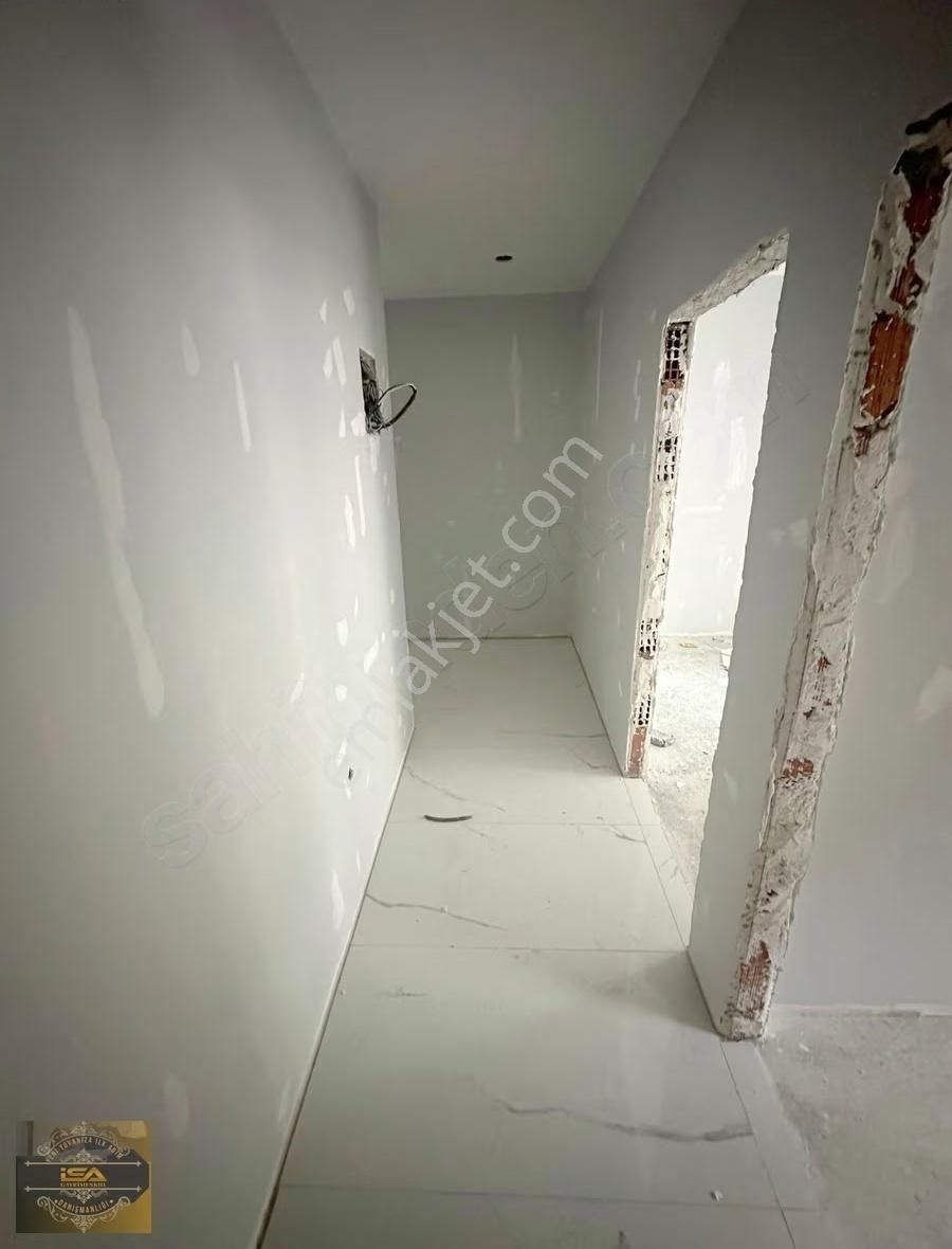 İsa Gayrimenkul Den Dereyolu Cadde Üzeri Otoparklı 2+1 7. Kat - Görsel 11