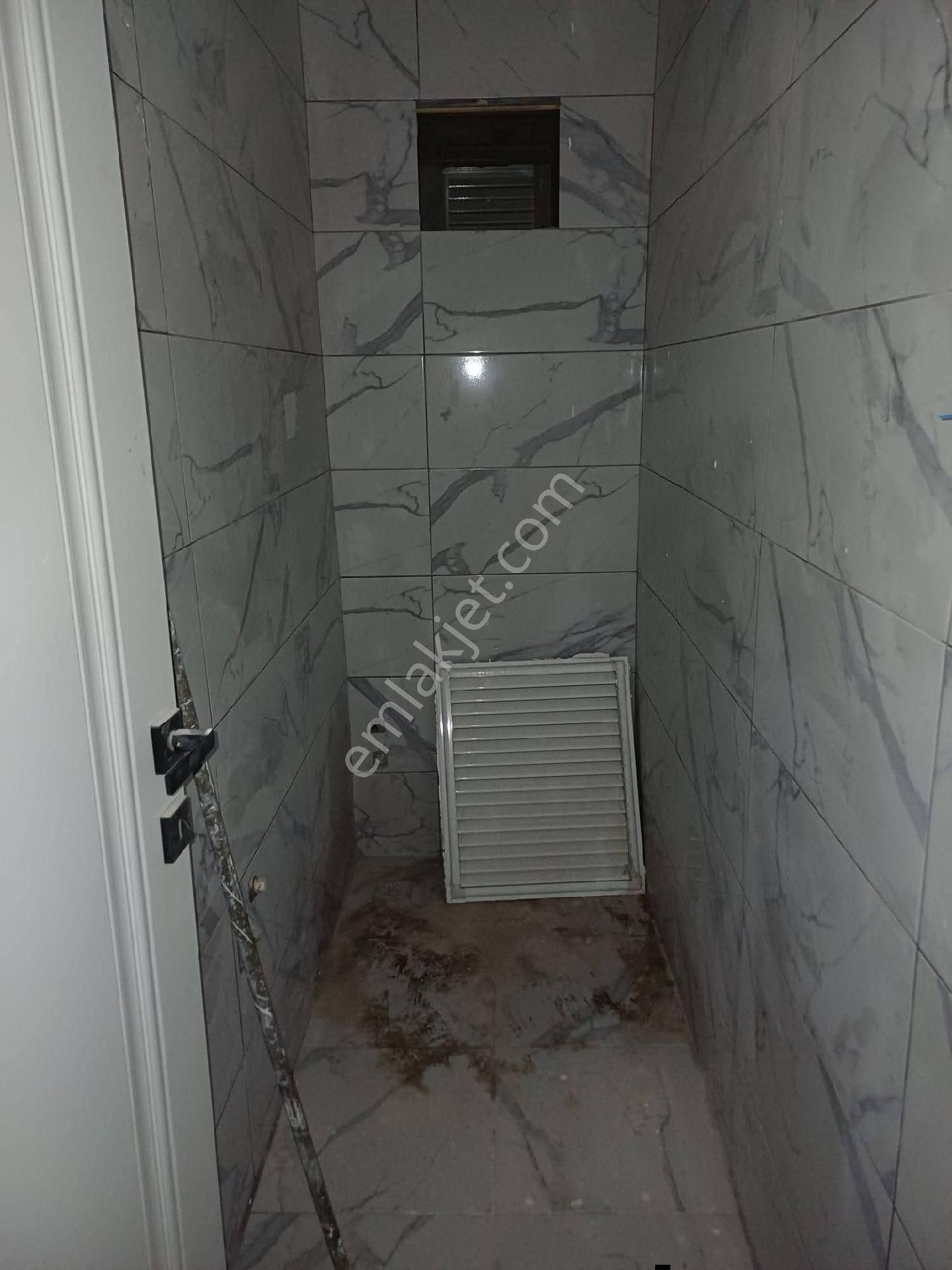 Samsun İlkadım Kadifekale Mahallesi'nde Kat Tapulu İçi Yapılı 2+1 Satılık Daire - Görsel 3